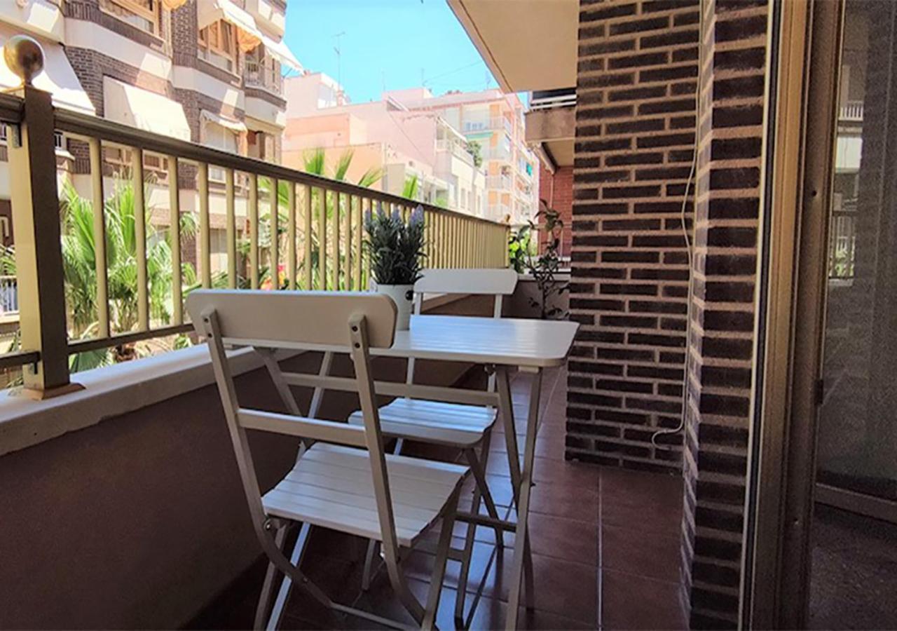 Appartamento Piso Centro Ciudad Club Nautico Torrevieja Esterno foto